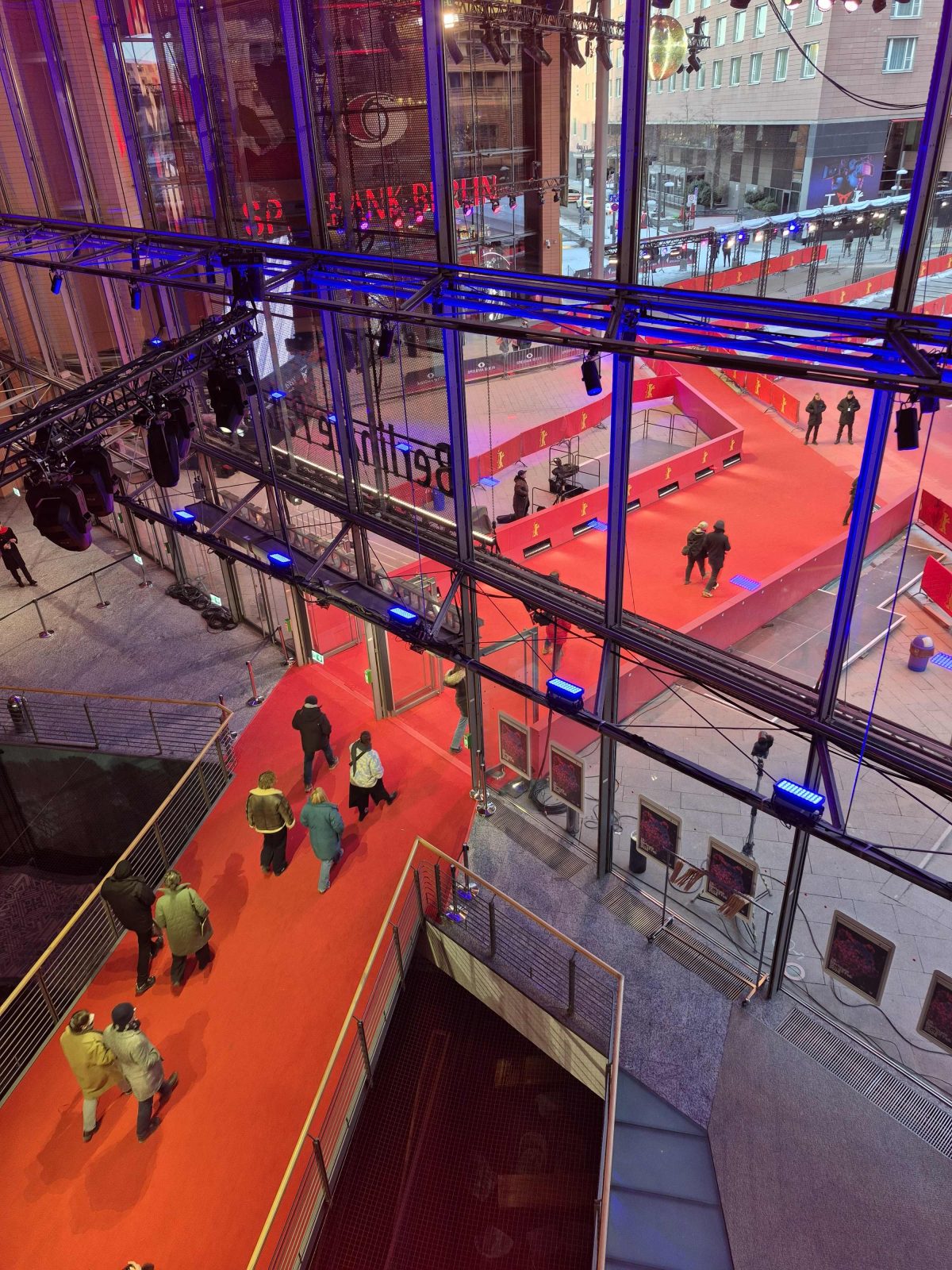 Ich hab‘ noch einen Teppich in Berlin