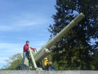 Kriegsspiele am Sowjetischen Ehrenmal im Tiergarten © Jodock